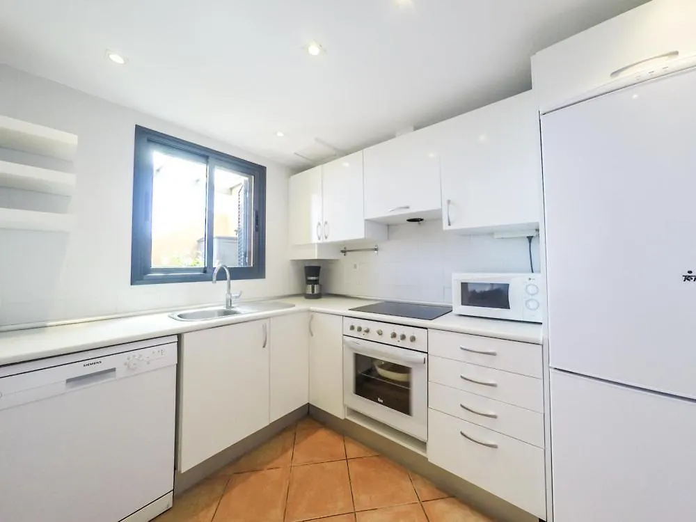 Miramar Stunning Sea View - 2 Bedrooms, Wifi, Pool Caleta De Fuste 0*,  Spain